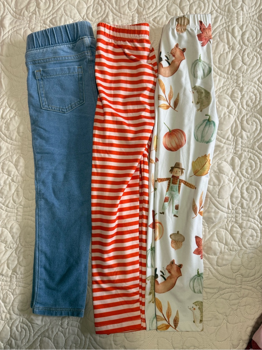 Girl 3T lot of three leggings Millie loves lily and cat & jack fall prints